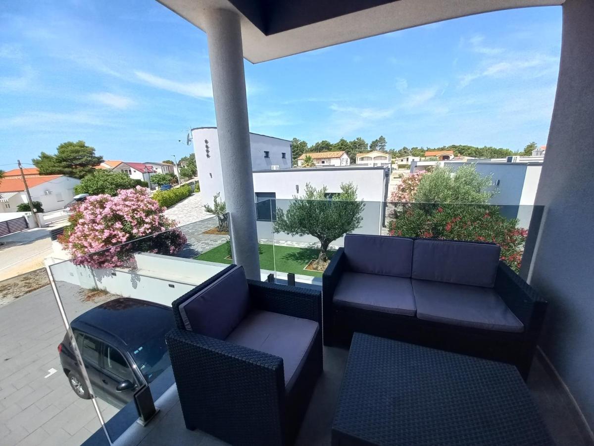 Apartment Martina Vir Exterior photo